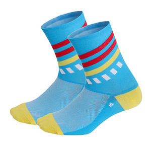 Jalgrattarattasokid Välispordi Jooksmine Korvpalli Sokid Hingavad Kulumiskindlad Kompressioonsokid Meestele Naistele 39-46 QTW023