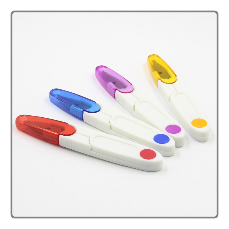 Aukštos kokybės U formos plastikinės žirklės su skaidriu apsauginiu dangteliu Patogios žirklės Žvejybos valas Žirklės Žvejybos įrankiai