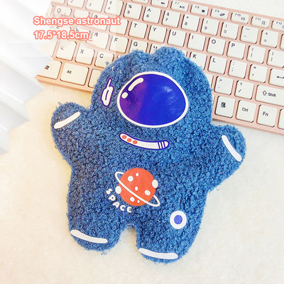 Armas plüüsis kuumaveekoti süstimine kuumaveepudeliga kaasaskantav multikas armas miniveepudel, lihtne ja vastupidav kuumaveekott