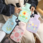 Animacinių filmų gyvūnai karšto vandens butelis Daugkartinis žiemos šilto vandens injekcinis maišelis Nešiojamas pliušinis rankų šildytuvas kūno šildymui