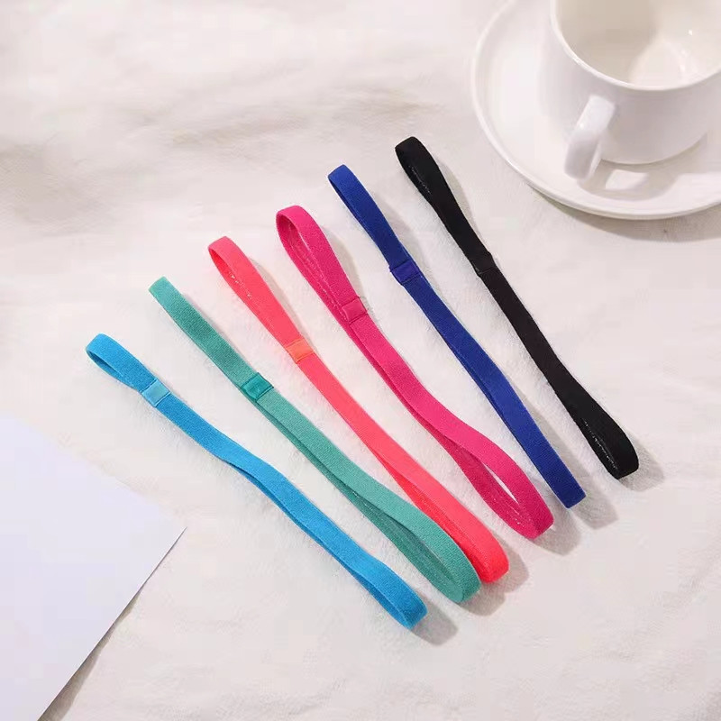 1 vnt. Paprasta Unisex sportinė plaukų juosta, neslystanti silikoninė juostelė, prakaito kreivė Elastinės galvos juostos Jogos bėgimo fitneso plaukų priedai