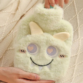 Naudingas išsklaidyti šaltą mielą animacinio filmo formos nešiojamas karšto vandens butelis bendrabučio rankų šildytuvui karšto vandens butelis