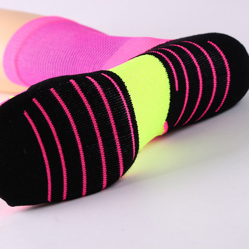 Naujos profesionalios krepšinio kojinės vyrams, moterims, bėgiojantiems lauke, sportinės kojinės, apsaugančios pėdas, kvėpuojančios dviračių kojines