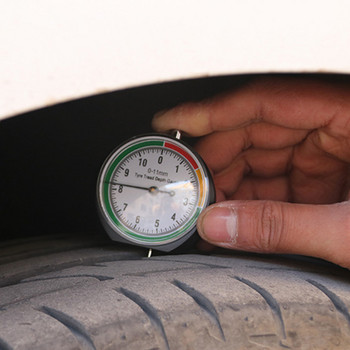 Дълбочина на протектора на гумите на автомобилни колела Измерване на линийка Камиони Ван Цифров инструмент за наблюдение на показалеца Уред за откриване на дълбочината на протектора на гумите
