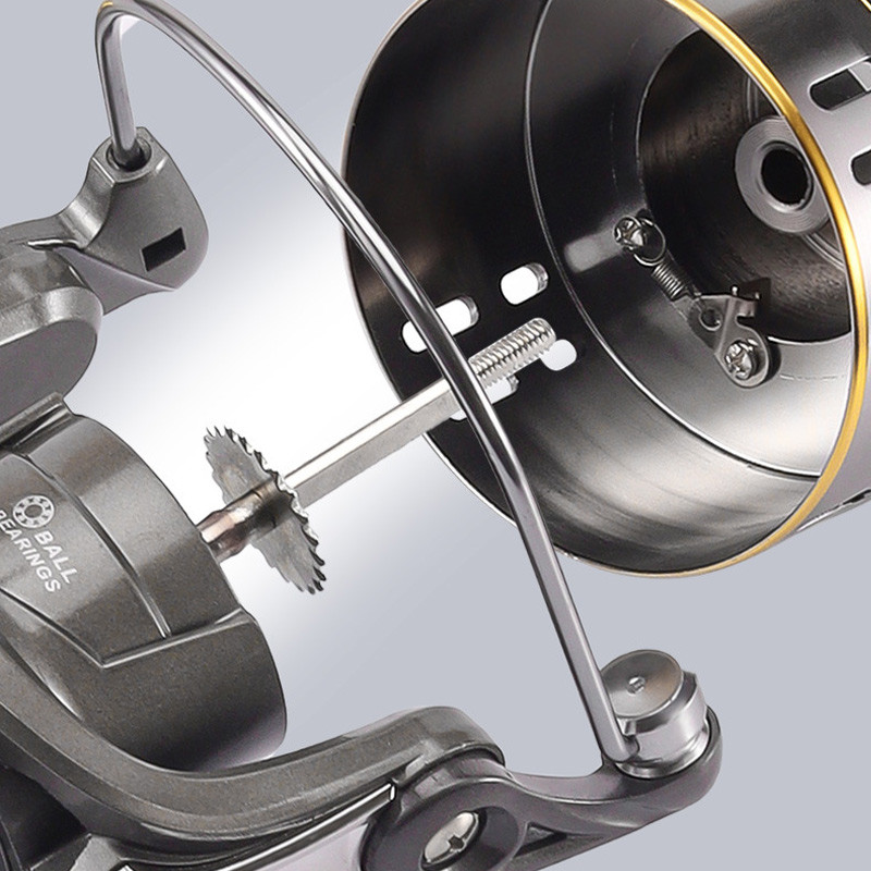 Rola za vrtenje Ultralaka metalna špula za pecanje Lagani pribor s maksimalnim otporom 18 kg Role za dugo bacanje u morskoj vodi 1000-7000Series