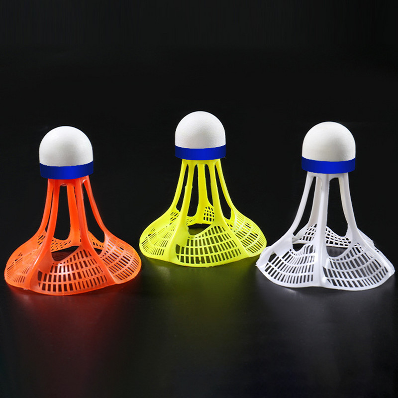 3 vnt. Neperpučiami nuo vėjo nailono plastikiniai guminiai treniruokliai vidaus sportui badmintono šaudyklams kamuoliukai lauko sportiniams šaudyklams