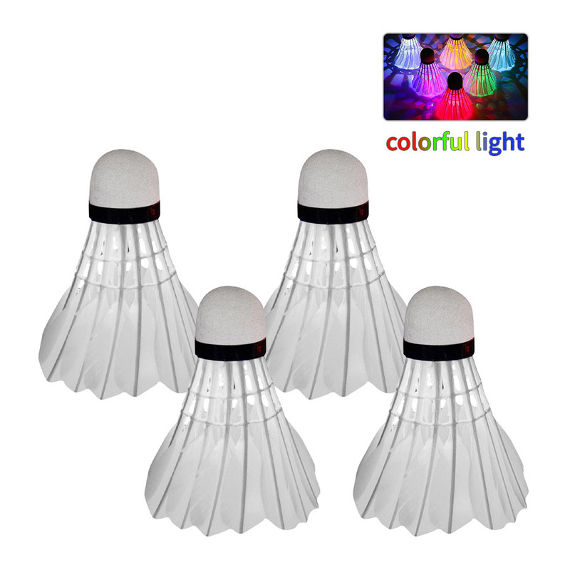 4db Világító Tollaslabda Sötét Éjszakai Színes LED Világítás Sport Tollaslabda Light Spot Shuttle Kakas Kiegészítők Tollaslabda