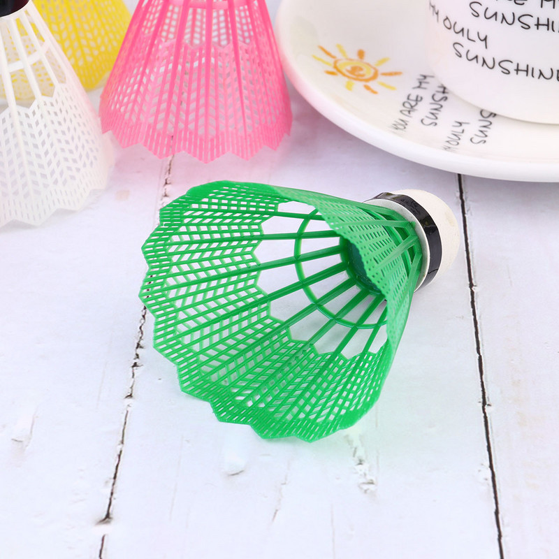 6 tk Shuttlecock värvilised nailonist sulgpalli korgist pallikomplektid mitmevärvilised värvilised nailonist sulgpalli korgist pallid