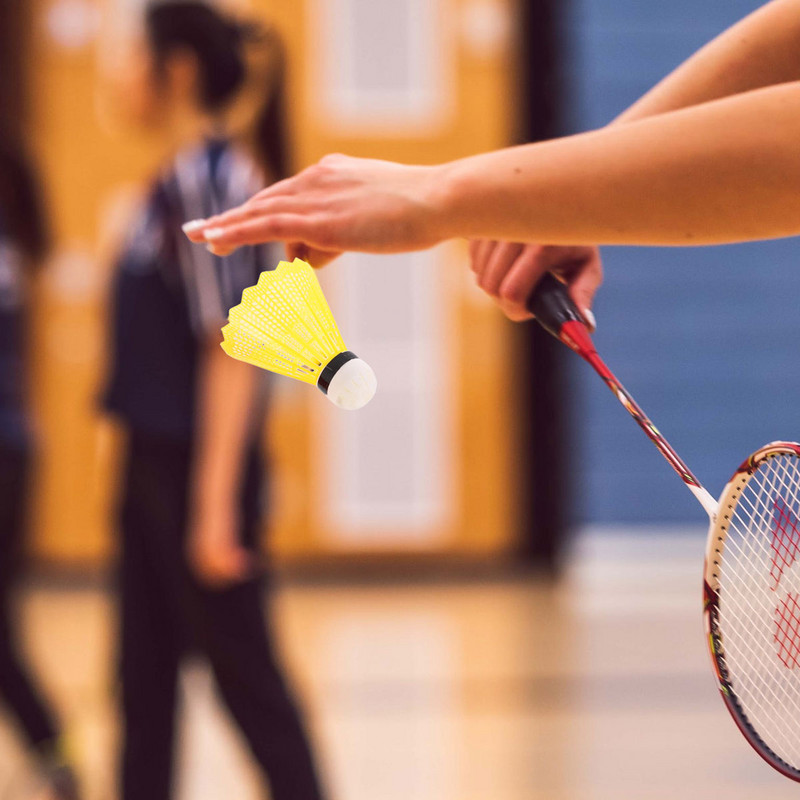 6 tk Shuttlecock värvilised nailonist sulgpalli korgist pallikomplektid mitmevärvilised värvilised nailonist sulgpalli korgist pallid