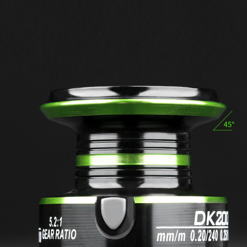 Jūros žvejybos ritė 2000–7000 ilgo užmetimo ritės 5,2:1 pavaros koeficientas, skirtas lietimo ratukui, skirtas sūriame vandenyje verpti meškerei