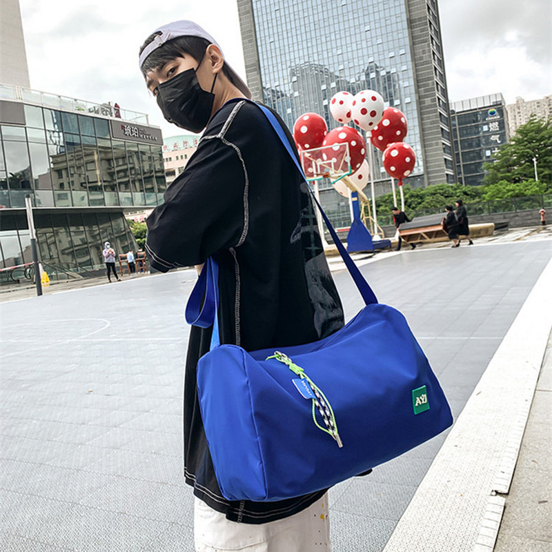 Nailonist spordikott Suure mahutavusega kaasaskantavad spordikotid, veekindlad multifunktsionaalsed kulumiskindlad kinnitusvööga reisiujumiseks