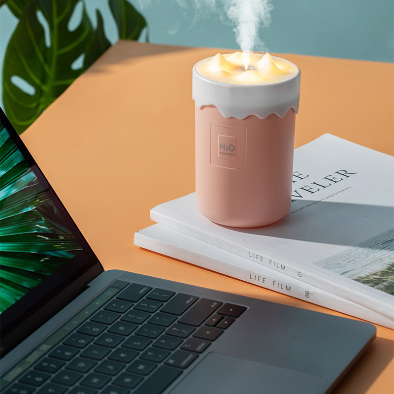 450 ml Snow Mountaini õhuniisutaja aroomihajuti auto kodu magamistoale vaikne udutekitaja värvilised tuled USB mininiisutaja