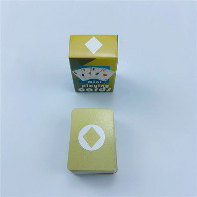 Jaukas MINI miniatūras spēles Pokers MINI spēļu kārtis 40x28mm miniatūras lellēm Piederums Mājas noformējums Augstas kvalitātes kāršu spēle