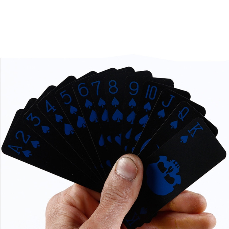 Cărți de joc din PVC fluorescente Magic Waterproof Poker Glow In The Dark Bar Party KTV Plastic Carti de poker profesionale