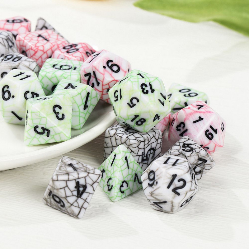 7 tk / komplekt Polyhedral 7 täringukomplekti täringud TRPG jaoks DND tarvikud D4 D6 D8 D10 D12 D20 Täringud lauakaardimängude matemaatikamängude jaoks