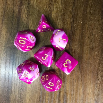 7 vnt. / rinkinys Daugiakampių kauliukų rinkinys Akrilo kauliukų rinkinys Dviejų spalvų DnD RPG žaidimai Skaitmeniniai kauliukai D4 D6 D8 D10 D% D12 D20 Kalėdinės dovanos