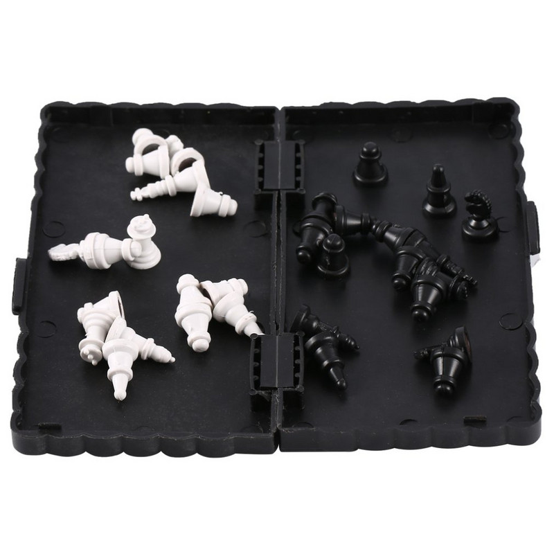 2022 1 Set Mini International Chess Folding Magnetic Plastic Chessboard Board Game Prijenosna dječja igračka Prijenosna vanjska šahovska garnitura