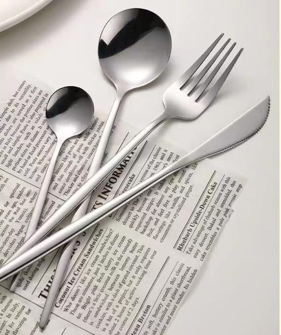 4vnt./rinkinys Virtuviniai stalo reikmenys Sidabriniai reikmenų rinkiniai nerūdijančio plieno vakarienės aukso indų rinkinys šakutė Kavos šaukštelis