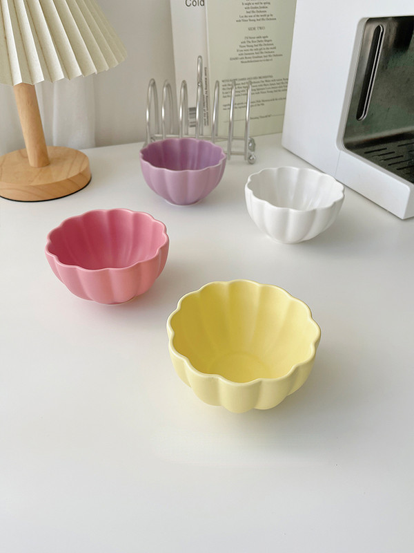 Japoniškas 210 ml Creative Mini keramikinis dubuo Ins Style Girl Heart Puikus desertinis jogurto dubuo pusryčių avižiniai dribsniai paukščio lizdo dubuo