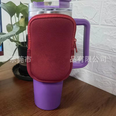 Geantă de transport pentru sticle de apă din neopren Smooth Trip, cu husă pentru telefon, buzunare și curea reglabilă pentru Stanley 40oz 20oz 30oz