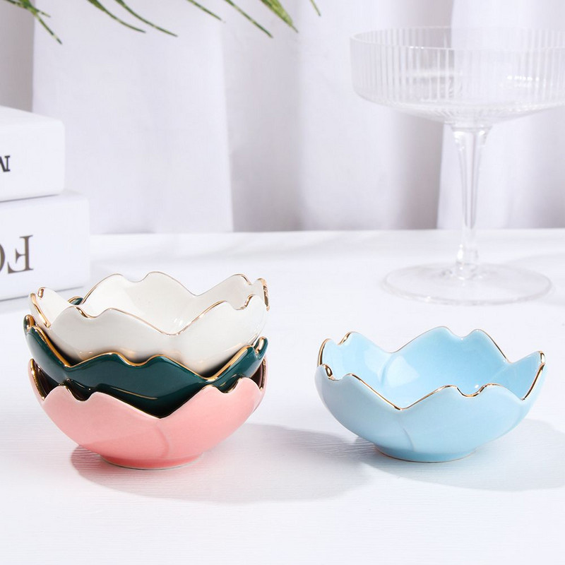 Japoniško stiliaus keraminiai gėlių patiekalai, pagardinimo dubuo Sakura keraminis indas, žiedas, lėkštė, padažas, patiekalas, virtuvės reikmenys