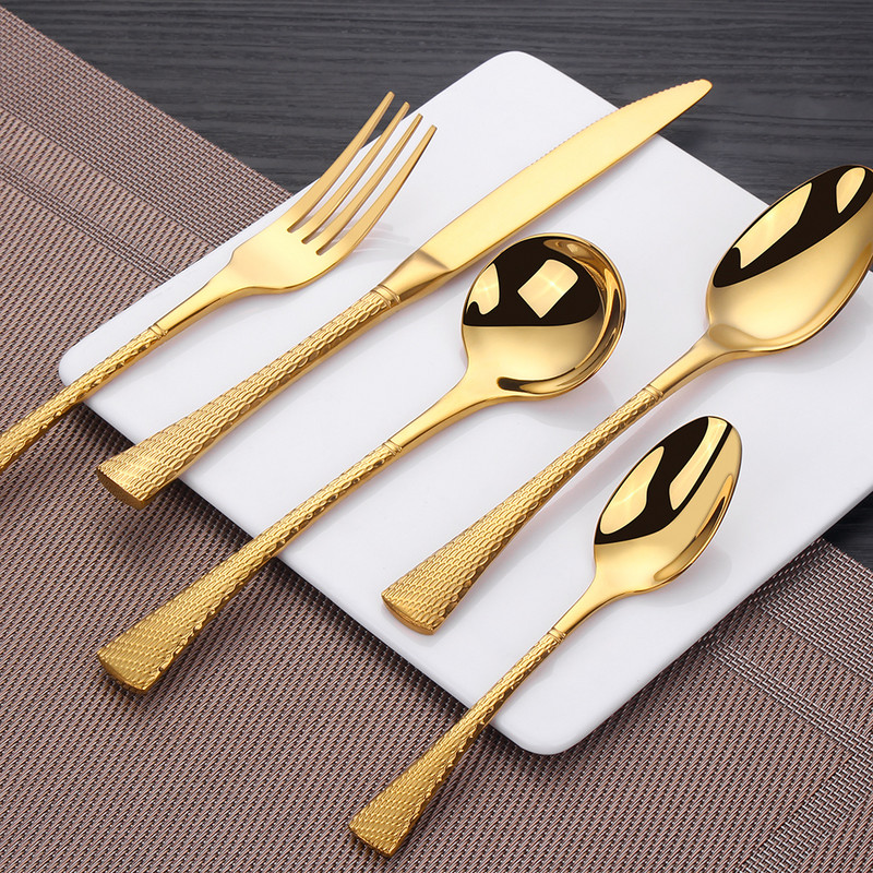 4/5-osaline söögiriistade komplekt, roostevabast terasest lauanõud, kuldne nuga, lusikas, kahvlikomplekt.