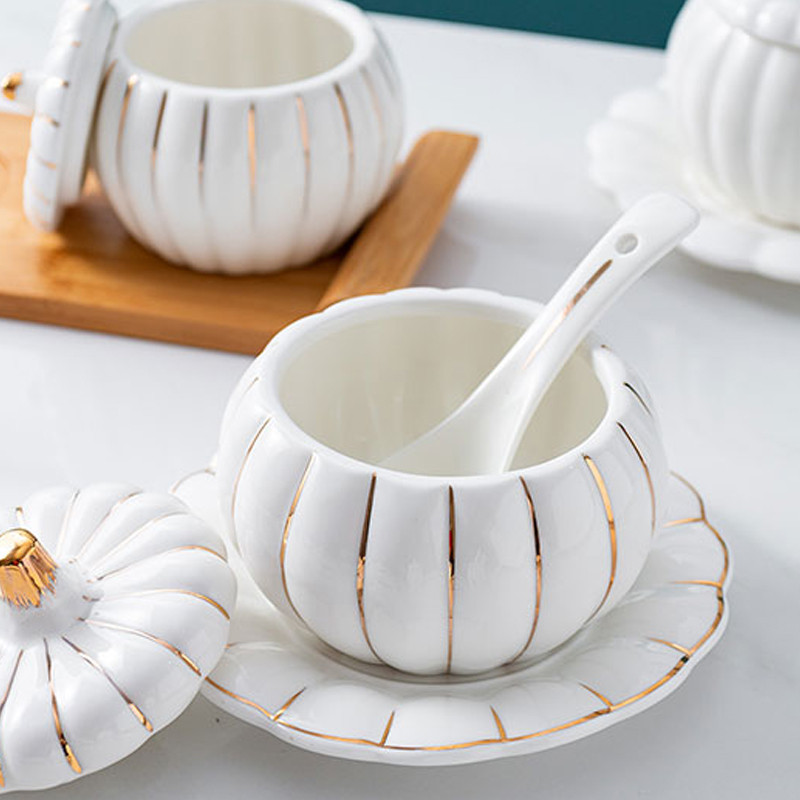 Aukštos klasės auksinis moliūgo formos keraminis sriubos dubuo su dangteliu Mažas ryžių dubuo virtuvės indai Vaisių salotų dubuo Desertinės sriubos dubenys