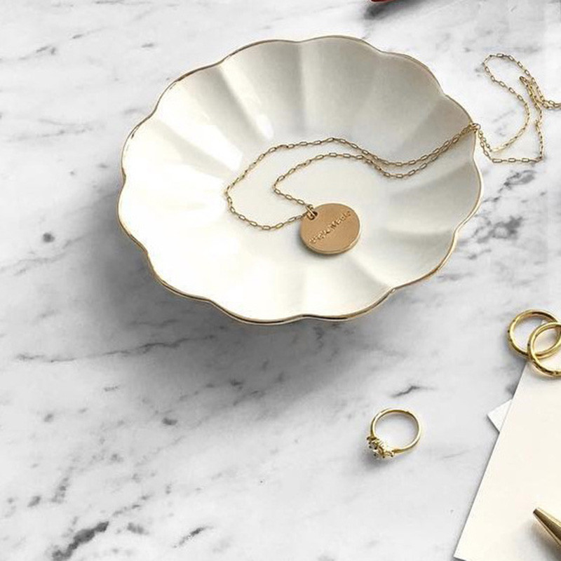 Lėkštės Keraminė Pnompenio Balta Miela Torto Lėkštė Kūrybiška Retro laikymo Papuošalų padėklas Užkandžių Indas Gėlė Vienspalvis