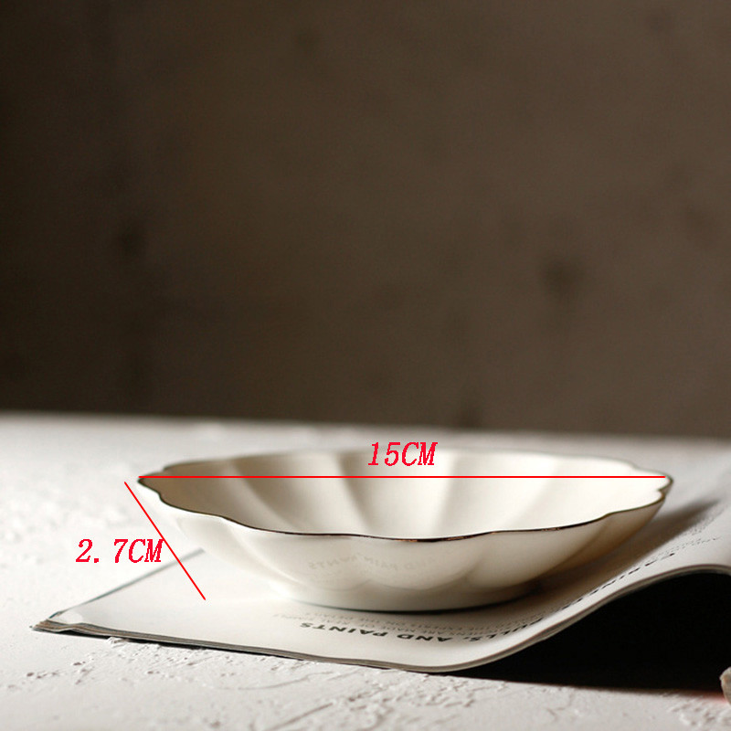 Lėkštės Keraminė Pnompenio Balta Miela Torto Lėkštė Kūrybiška Retro laikymo Papuošalų padėklas Užkandžių Indas Gėlė Vienspalvis