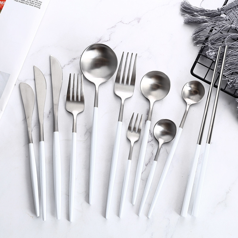 Kallis toidulauanõude komplekt roostevabast terasest võinoad söögipulk praad nuga kahvel kohvilusikas teelusikas hõbenõude komplektid pulma