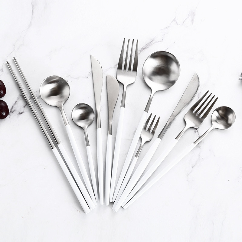 Kallis toidulauanõude komplekt roostevabast terasest võinoad söögipulk praad nuga kahvel kohvilusikas teelusikas hõbenõude komplektid pulma