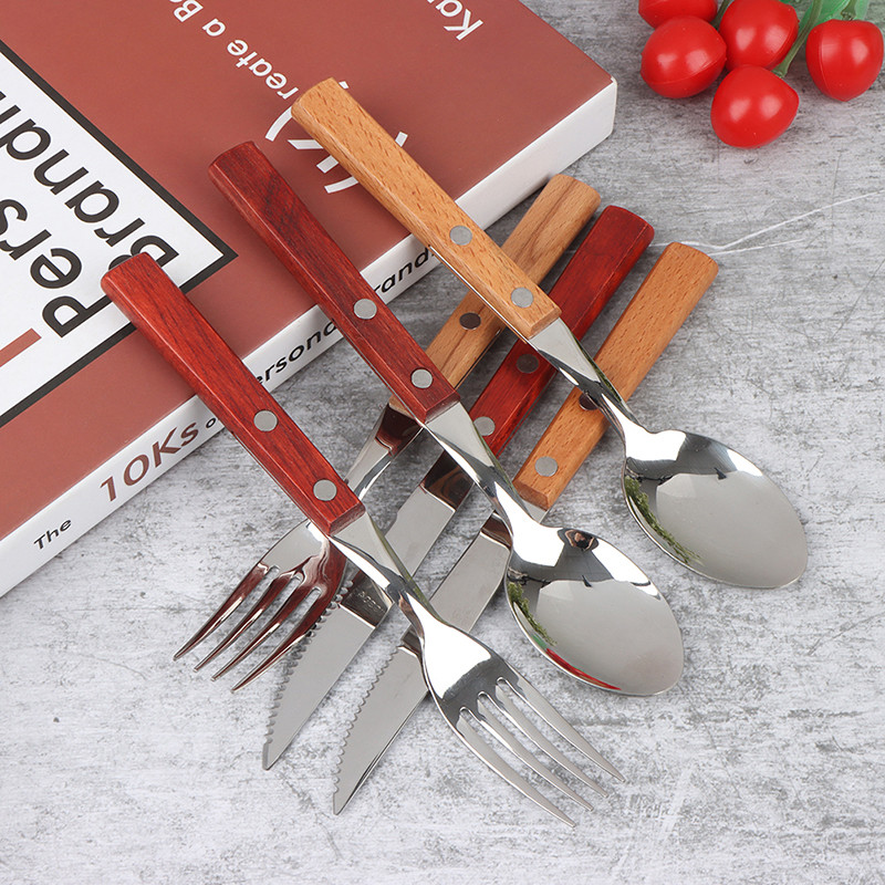 Medinės rankenos stalo įrankiai nerūdijančio plieno Prabangūs namų šaukštas medinės rankenos stalo reikmenys virtuvės sukomplektuoti indai