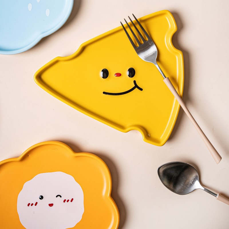 OuQIII parduotuvė Keraminės lėkštės Desertinis patiekalas Stalo reikmenys Debesis Tulpės Sūris Saldainiai Animaciniai filmukai Šuo Meška Mielos lėkštės vakarienei