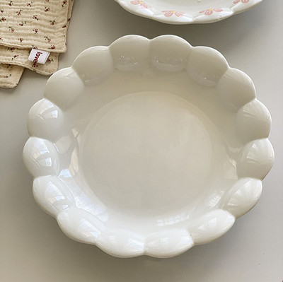 Apvali gėlių keraminė lėkštė prancūziškų pyragų desertų padėklas Korėjietiškas pusryčių duona vaisių lėkštė Popietės arbatos užkandžiai