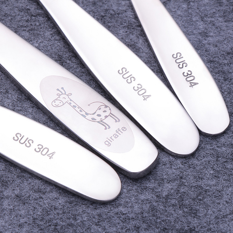 Laste söögiriistad lauanõud roostevabast terasest multifilm kaelkirjak laps kahvel nuga lusikas lastele 4 tk söögiriistade komplektid kodukööki