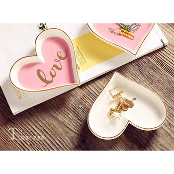 1PC/ 3PCS Гореща разпродажба Малка чиния керамика love Heart Оцет Ястие с подправки Плътно розово бежово зелено соев сос Чиния за закуска