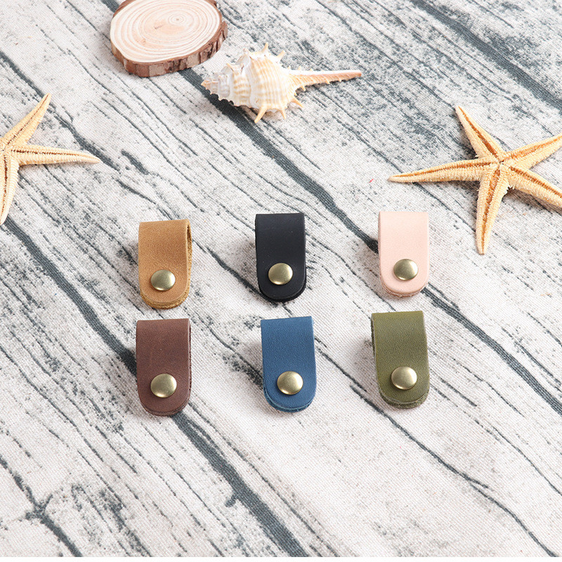 Kabelio vyniotuvas Kabelio tvarkyklės valdymas Spalvotas įkroviklis Telefonas Kabelio laikiklis Laido valdymas Apsauginis ausinių laidų saugykla