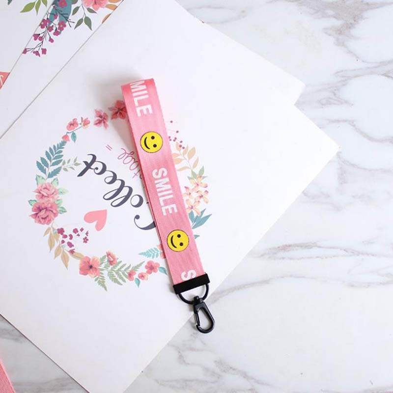 Šypsenos juostelė Raktų pakabukas Raktų pakabukas Moterims Telefono Dėklas Piniginė Trumpas Ilgas Kaspinas Krepšiui Pakabukai Automobilio raktų pakabukas Papuošalai