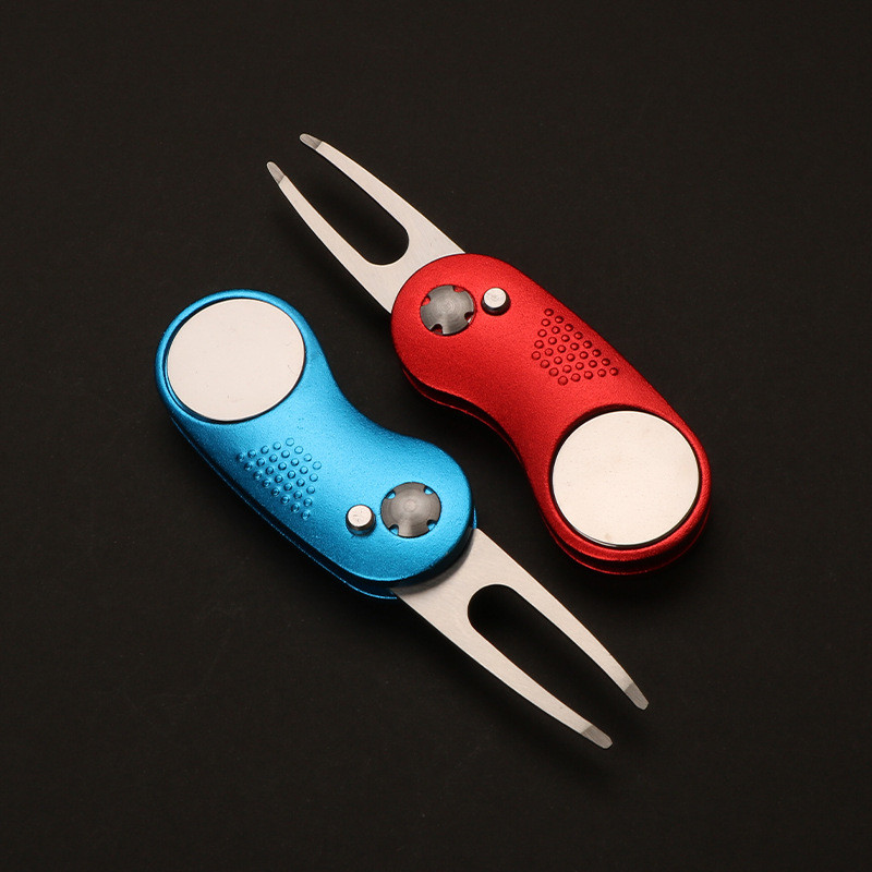 Uus metallist kokkupandav Golf Divoti remonditööriist magnetilise pallimarkeri ja hüpiknupuga rohelise tööriista tarvikud kingitus golfimängijale