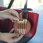 Golfo marškinėlių laikiklis su diržo segtuku Nešiojamas PU odos laikymo dėklas Dovanos vyrams Moteriški golfo priedai (be marškinėlių)