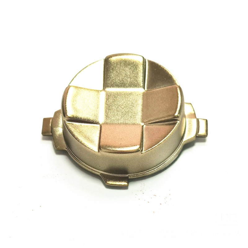 Starfieldi piiratud versiooniga kontrolleri ümbris kuldsete funktsiooninuppudega Xbox Series S jaoks Xbox Series X jaoks mõeldud eesmine kaitsekate