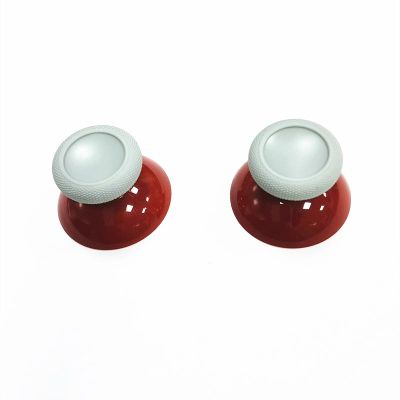 Starfieldi piiratud versiooniga kontrolleri ümbris kuldsete funktsiooninuppudega Xbox Series S jaoks Xbox Series X jaoks mõeldud eesmine kaitsekate