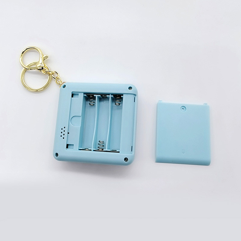 „Super Mini Handheld Nostalgic“ žaidimų konsolė Integruotas 268 Classic FC žaidimas, kurį galima naudoti kaip pakabinamas raktų pakabukas