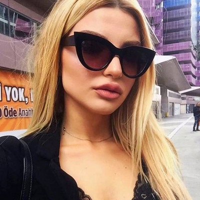 Винтидж слънчеви очила с котешко око Жена Ретро Марка Cateye Сенници Слънчеви очила Градиент Огледало Пластмасова рамка Дизайнер Oculos De Sol