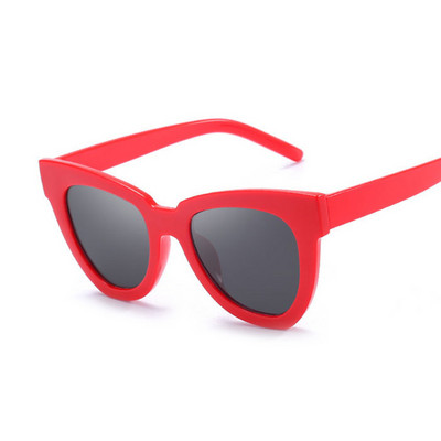 Must raamiga vintage ruudukujulised kassisilmade päikeseprillid, naiste brändi disain, gradient suur, ülisuured päikeseprillid naistele retro silmad