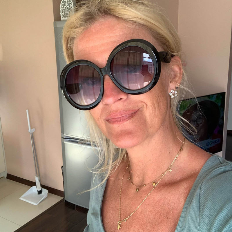 Uniszex nagy, kerek női napszemüvegek 2023 új divat, retró túlméretezett napszemüvegek vintage színátmenetes fekete árnyalatú luxus szemüvegek