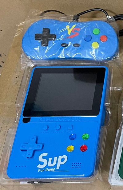 Naujas 2 viename Retro Mini D31 nešiojamasis žaidimų konsolė vaikystėje Nostalgiškas vaizdo žaidimas Atskiras nuotykių žaidimas