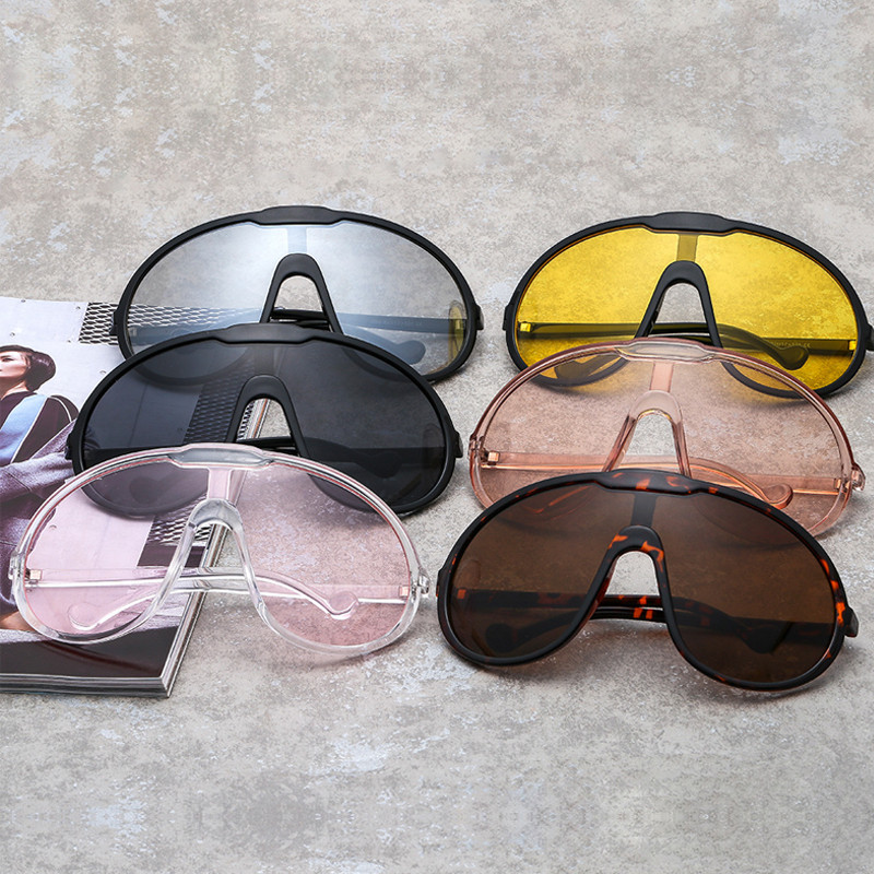2022 m. Nauji madingi vienetiniai skydiniai akiniai nuo saulės moterims Vntage Oversized Arc akiniai nuo saulės vyrams, juodi geltoni hip-hop gradiento atspalviai