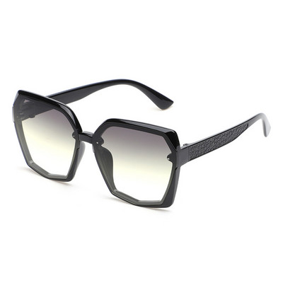 Kandilised päikeseprillid Naine Brändi Disainer Gradientsed päikeseprillid Naistele Ebaregulaarse raamiga Vintage pruunid toonid Naiste prillid