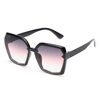 Kandilised päikeseprillid Naine Brändi Disainer Gradientsed päikeseprillid Naistele Ebaregulaarse raamiga Vintage pruunid toonid Naiste prillid